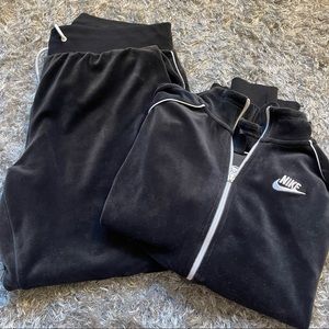 NIKE Velour Track Suit Jacket & Pants Set Size L/XL